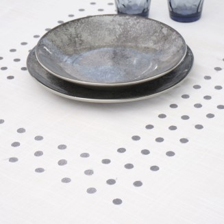 Τραπεζομάντηλο Κεντητό 140x140 Dimeco 15230 Grey