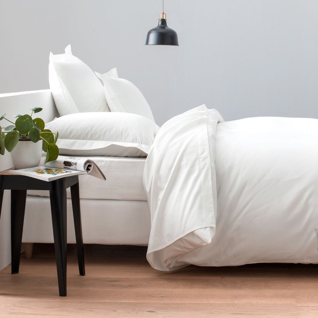 Σεντόνι Ξενοδοχείου 240x270 80%cotton 20%polyester  Percalle 144tc