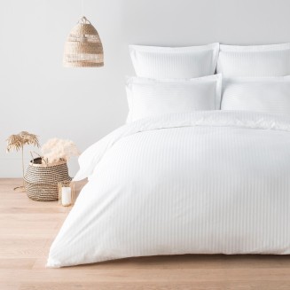 Σεντόνι Ξενοδοχείου Σατέν-ρίγα 220x250  80%cotton 20%polyester  Πεννιέ 220tc Astron Italy