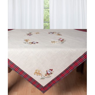 Χριστουγεννιάτικο Τραπεζοκαρέ ( 140Cm X 140Cm) 9036 Silk Fashion