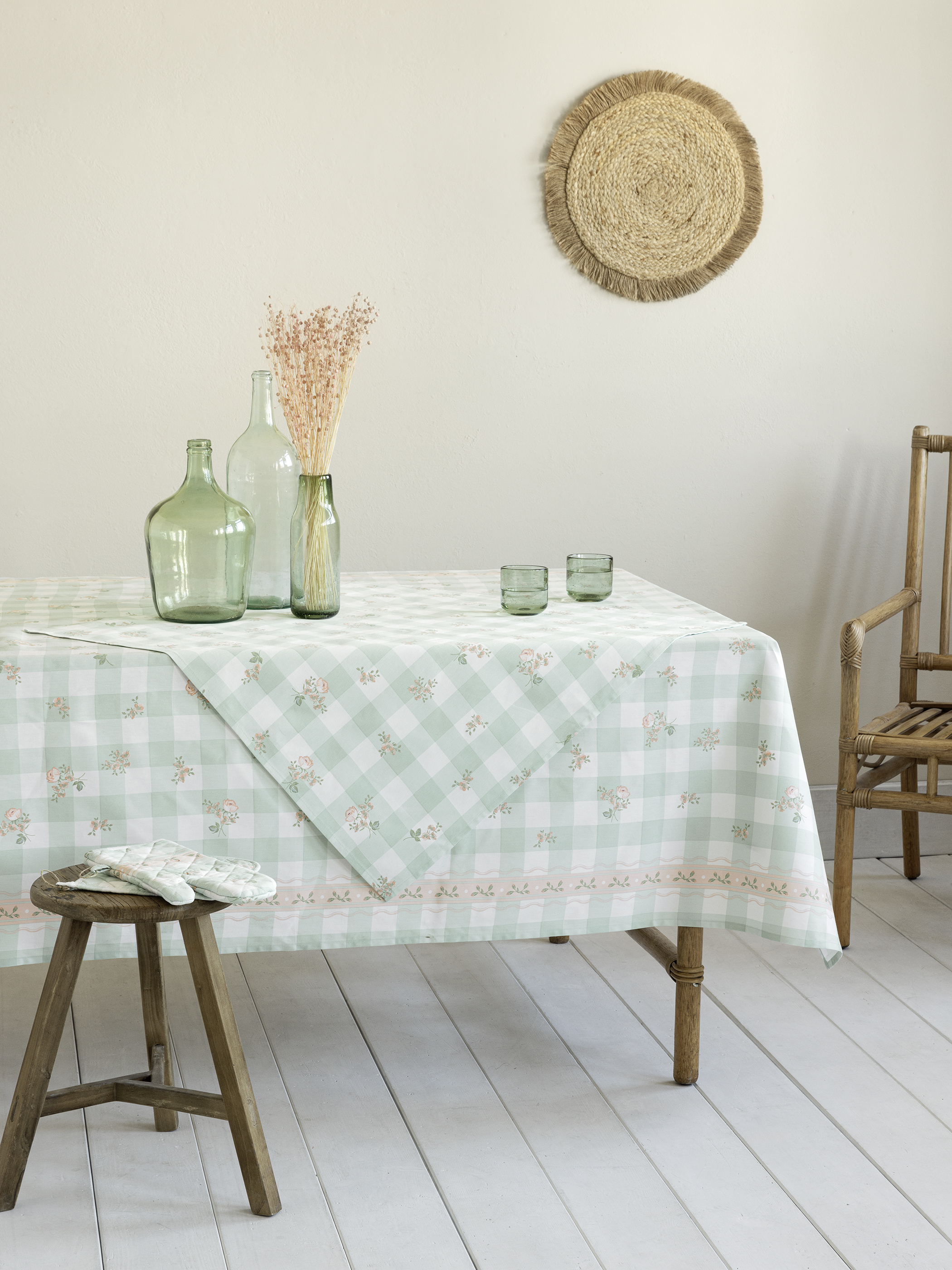 Τραπεζομάντηλο 150x220 - Iris