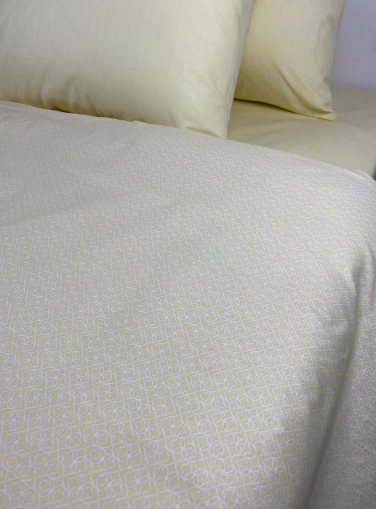 Σετ Σεντόνια Με Λάστιχο (1,00 Χ 2,00+40) Iris Yellow