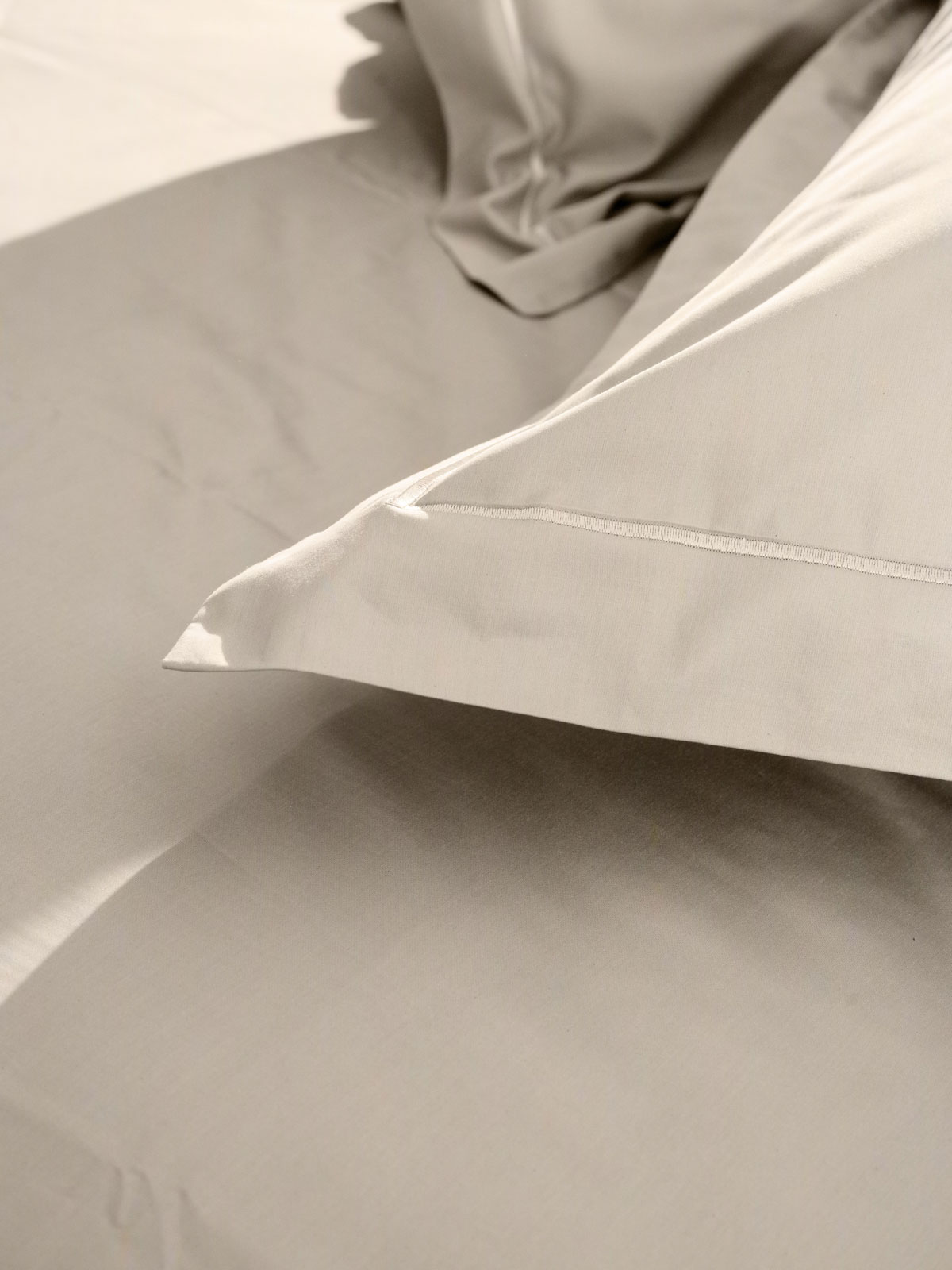 Μαξιλαροθήκες Βαμβακοσατέν Omnia Oxford Beige 50x70