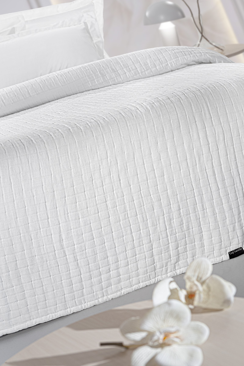 Κουβερλί Must White
