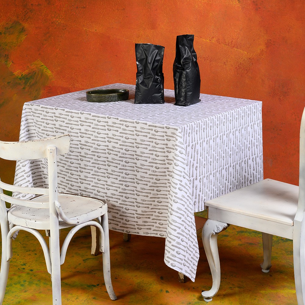 ΤΡΑΠΕΖΟΜΑΝΤΗΛΟ EDMONDE WHITE 140Χ140