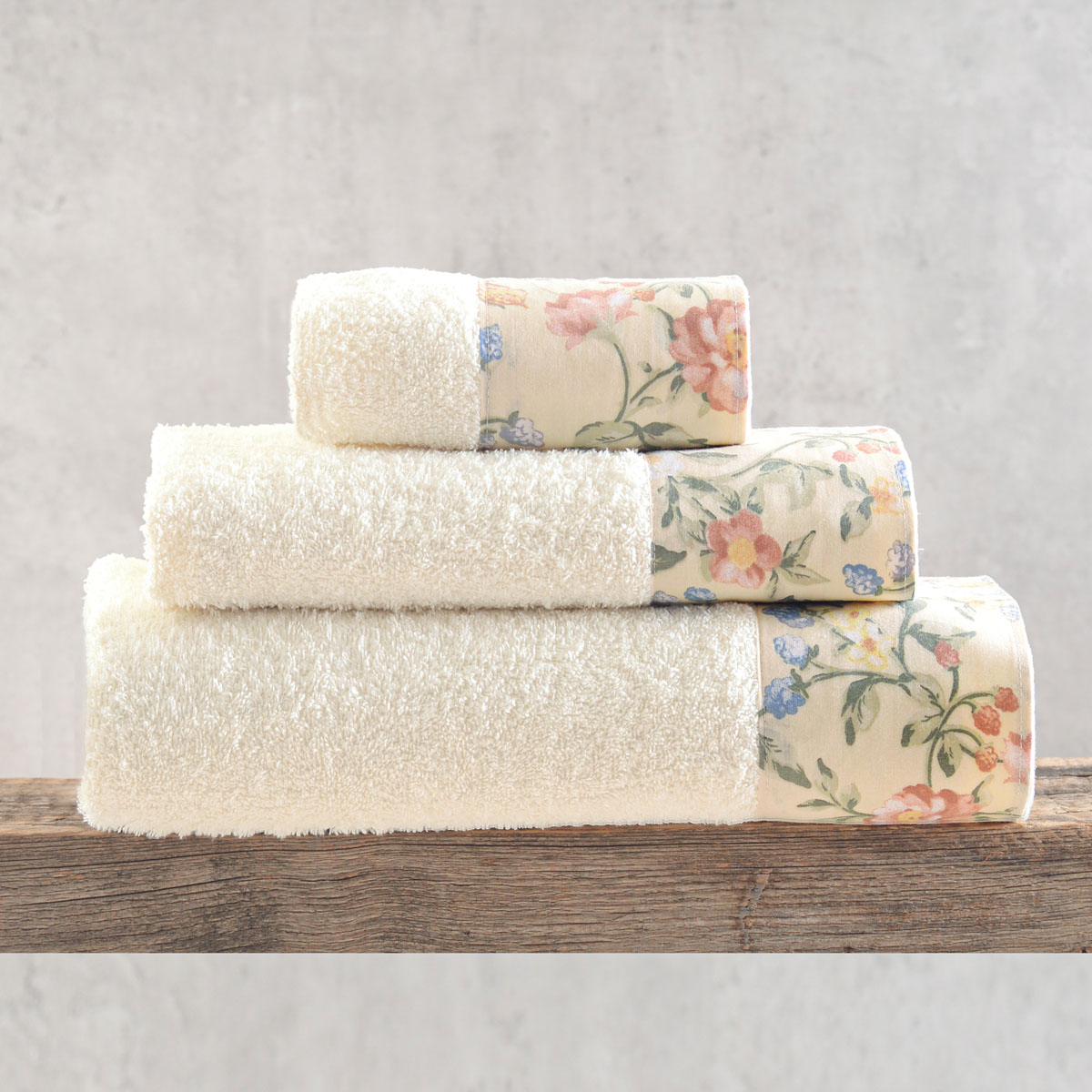 BETTY - ΣΕΤ ΠΕΤΣΕΤΕΣ 3ΤΕΜ. ΣΕΤ 3 ΤΕΜΑΧΙΩΝ (30X50, 50X90, 80X150) ΣΥΣΚΕΥΑΣΙΑ ΣΑΚΟΥΛΑΣ