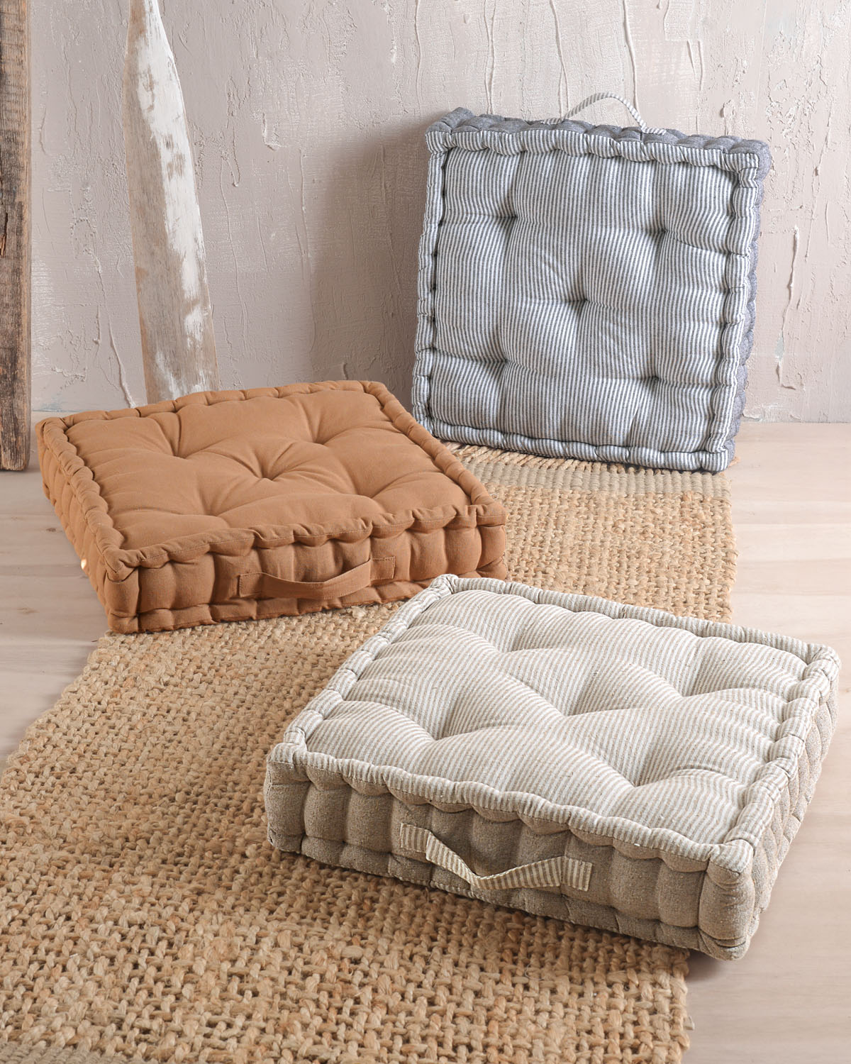 KATHY ΜΠΕΖ - ΜΑΞΙΛΑΡΙ ΔΑΠΕΔΟΥ ΜΠΕΖ