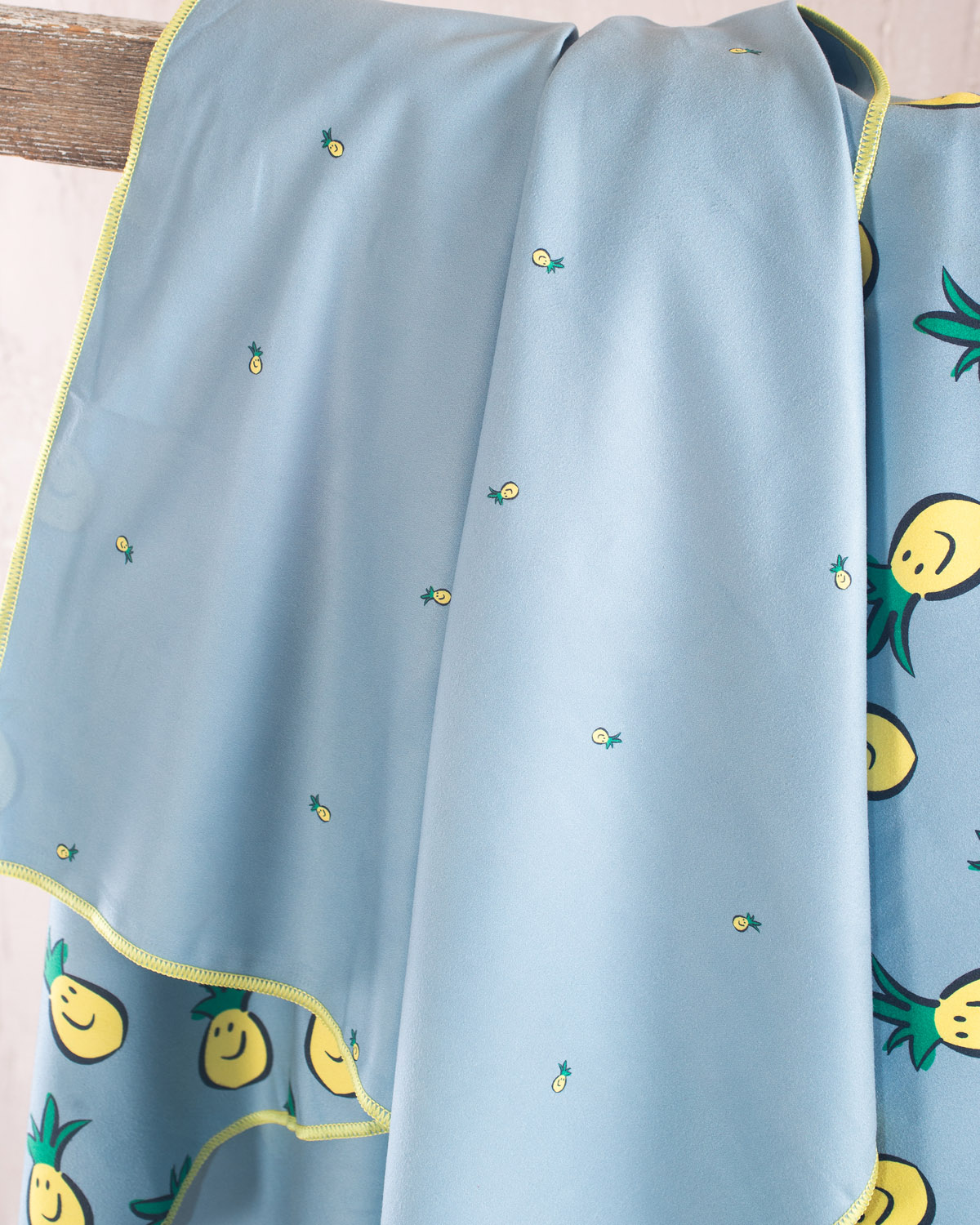 TIKA ΒΕΡΑΜΑΝ - ΠΕΤΣΕΤΑ ΘΑΛΑΣΣΗΣ