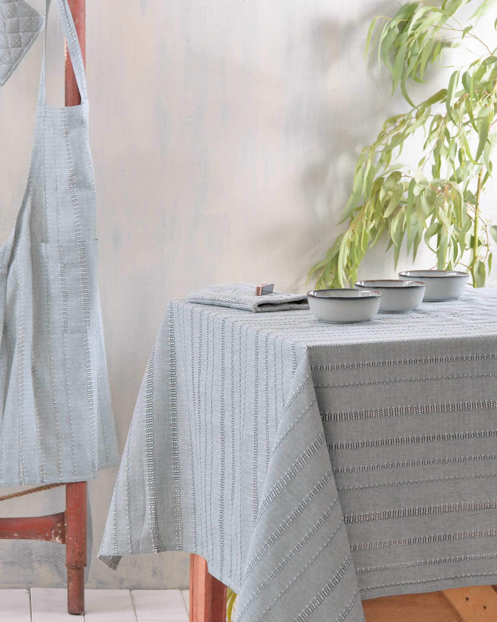 CALABRIA - ΤΡΑΠΕΖΟΜΑΝΤΗΛΟ ΓΚΡΙ 140X180 ΓΚΡΙ