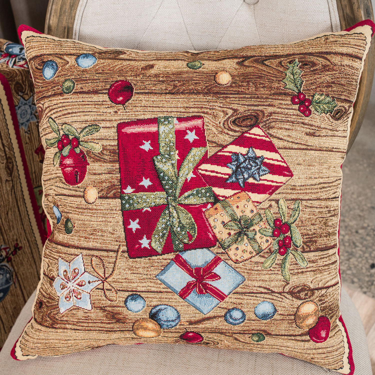 Μαξιλαροθήκη Gift - 45x45cm με γέμιση