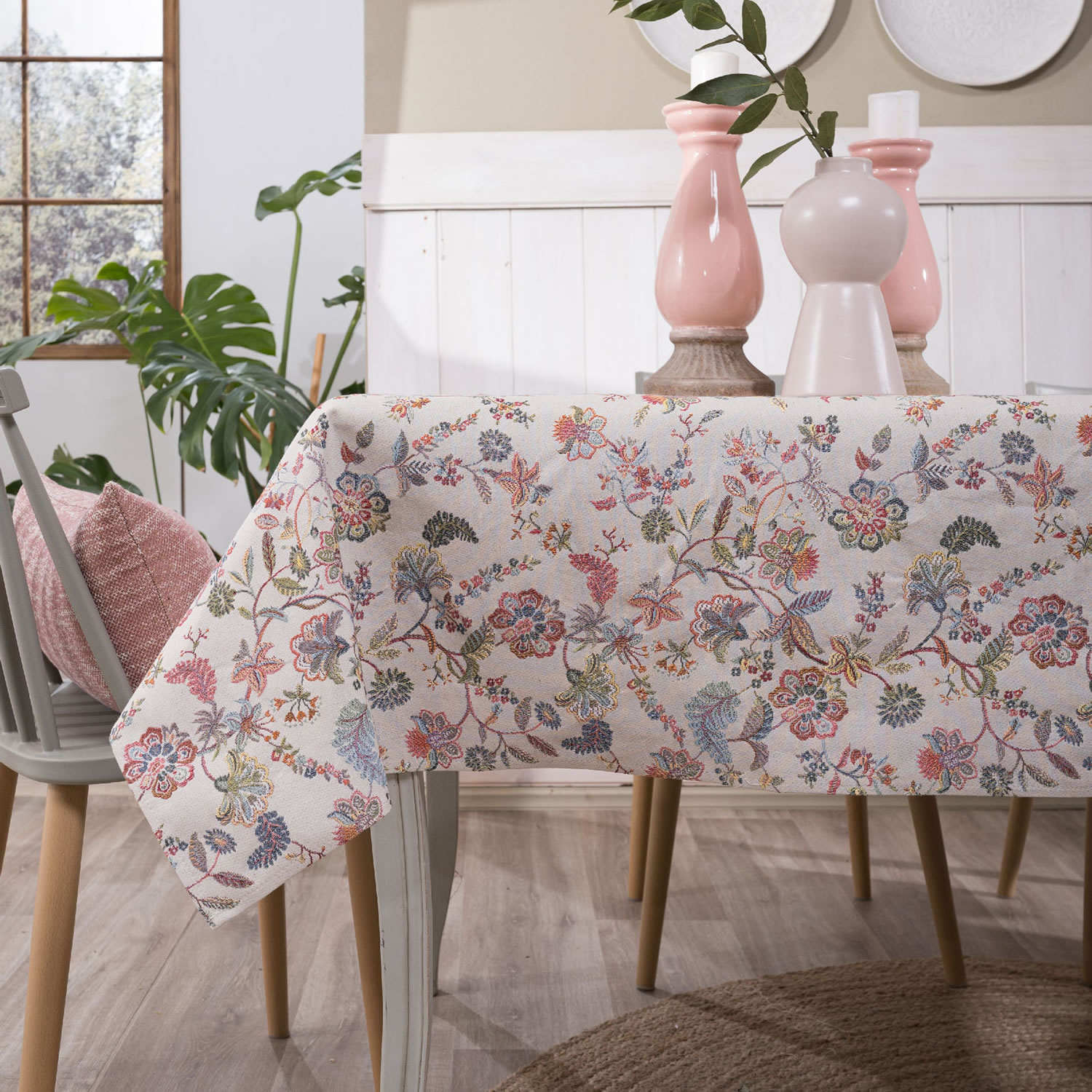 Τραπεζομάντηλο Sabadell - 135x180cm