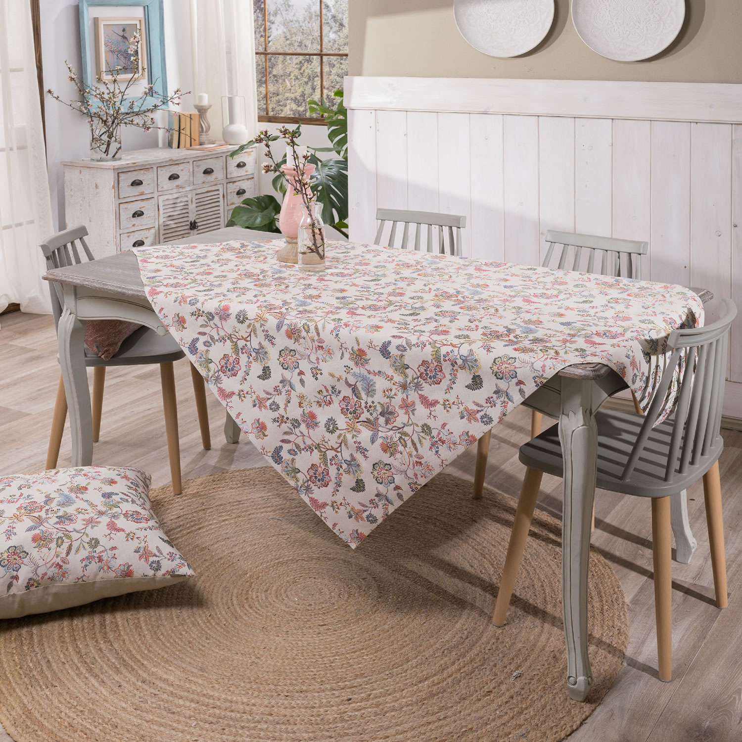 Τραπεζομάντηλο Sabadell - 135x220cm