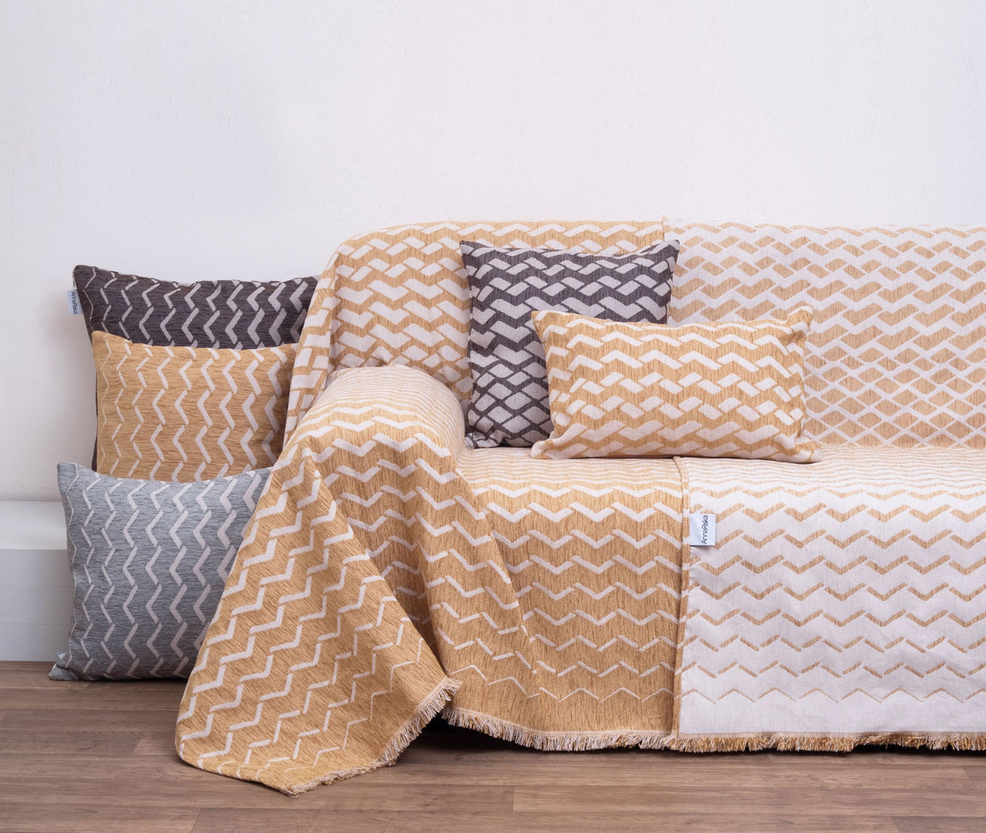 Ριχτάρι Πολυθρόνας 180x180 1447 Gold