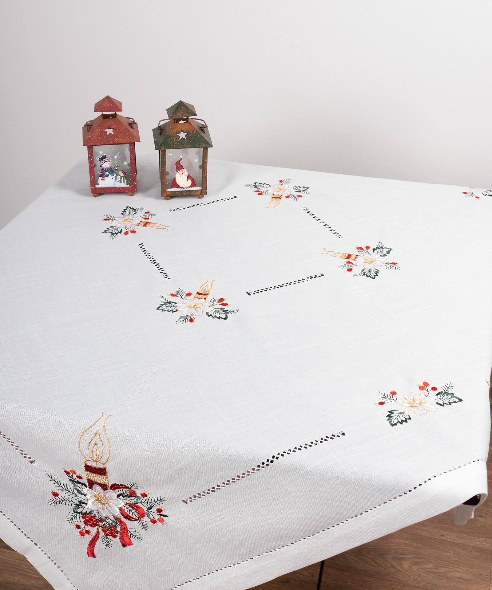 Τραπεζοκαρέ Χριστουγενιάτικο 140x140 Silk Fashion 1538-1539