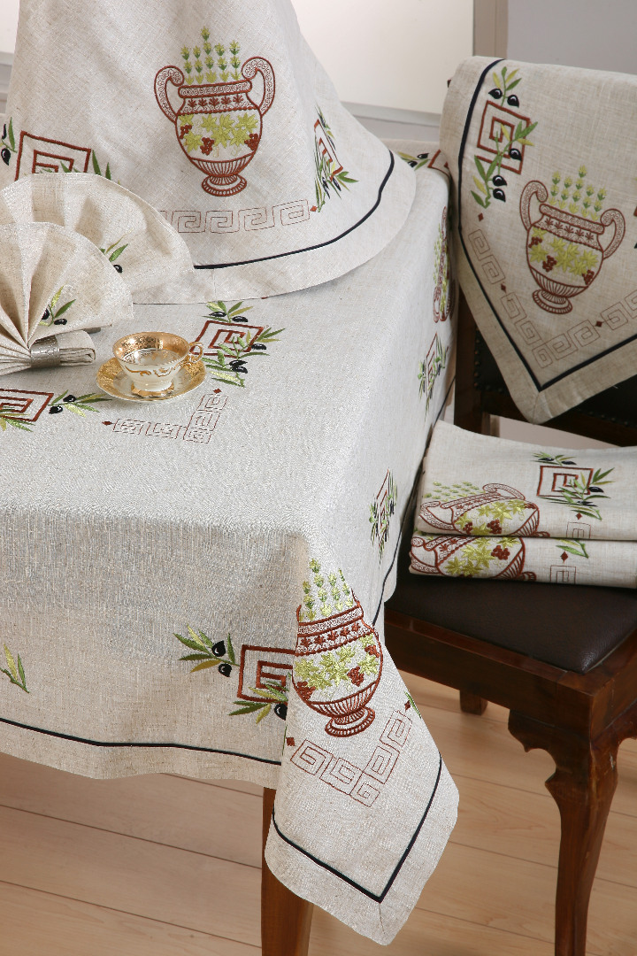 Τραπεζομάντηλο 8012 (160cm x 250cm)