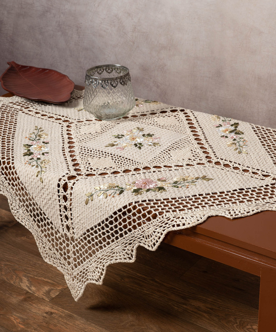 Τραπεζομάντηλο ροκοκό και πλεκτό (170cm x 170cm) 3509