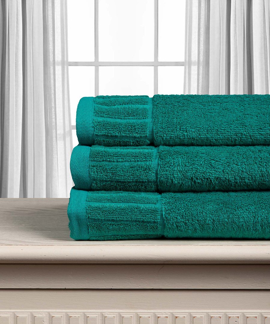 Βαμβακερή πετσέτα ΜΕΛΩΔΙΑ 600gsm (40cm x 60cm) green Βαμβακερή πετσέτα ΜΕΛΩΔΙΑ 600gsm (40cm x 60cm) green
