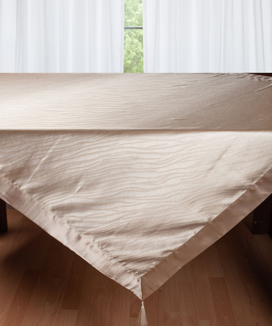 Σατέν τραπεζομάντηλο 2009 (130cm x 160cm) μπέζ