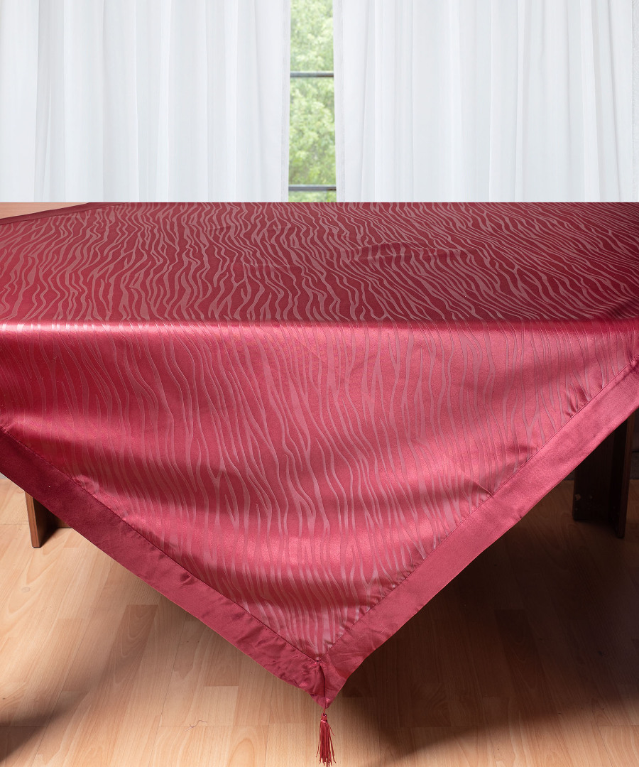 Σατέν τραπεζομάντηλο 2009 (130cm x 160cm) μπορντώ