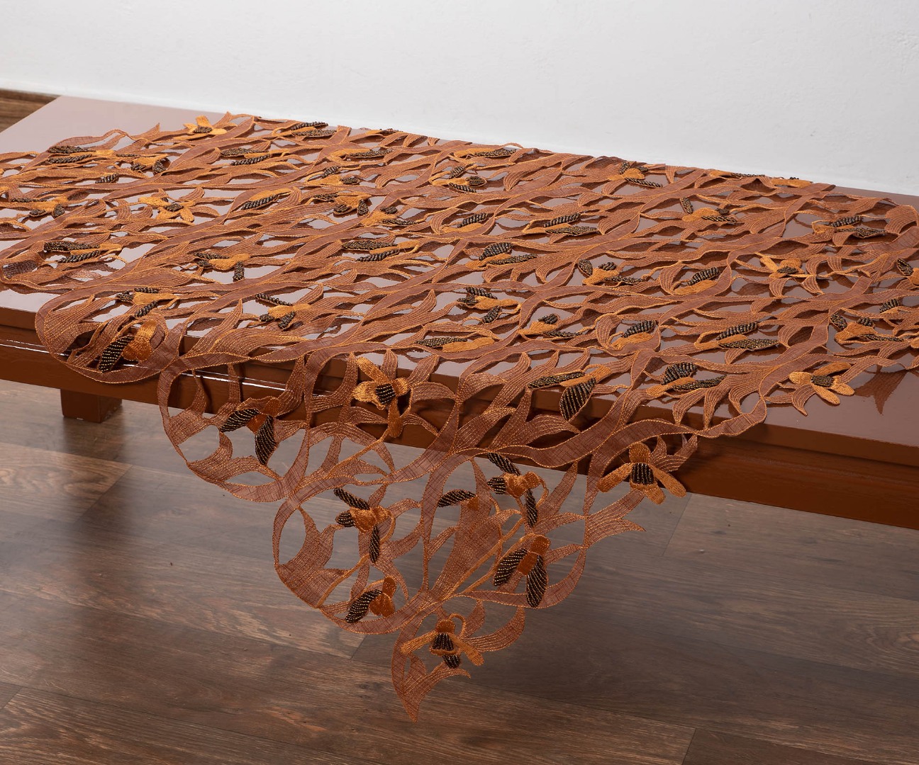 Τραπεζοκαρέ (130cm x 130cm) 7824 Καφέ