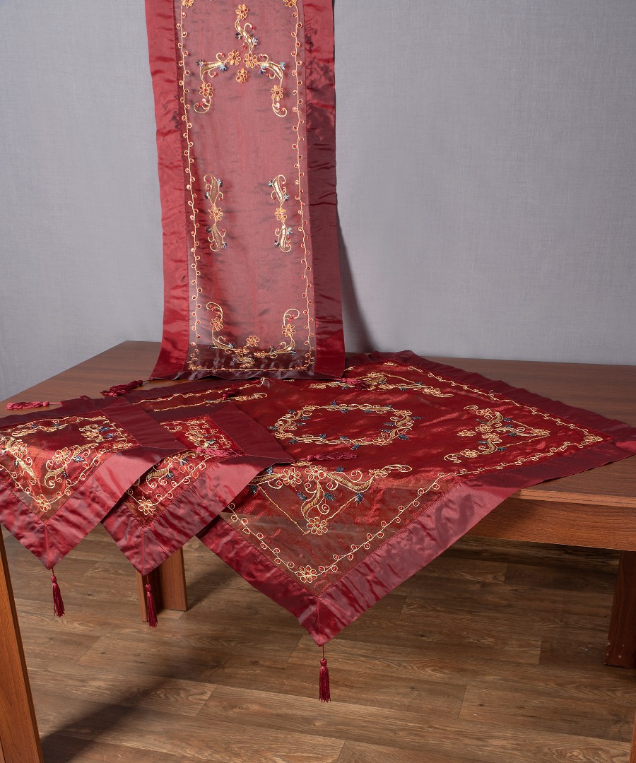 Τραπεζοκαρέ (130cm x 130cm) SL-0639 Μπορντώ