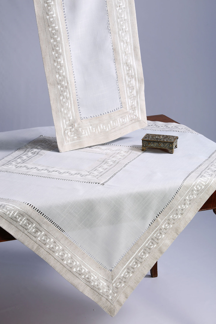 Τραπεζομάντηλο 17056 (160cm x 350cm) άμμου
