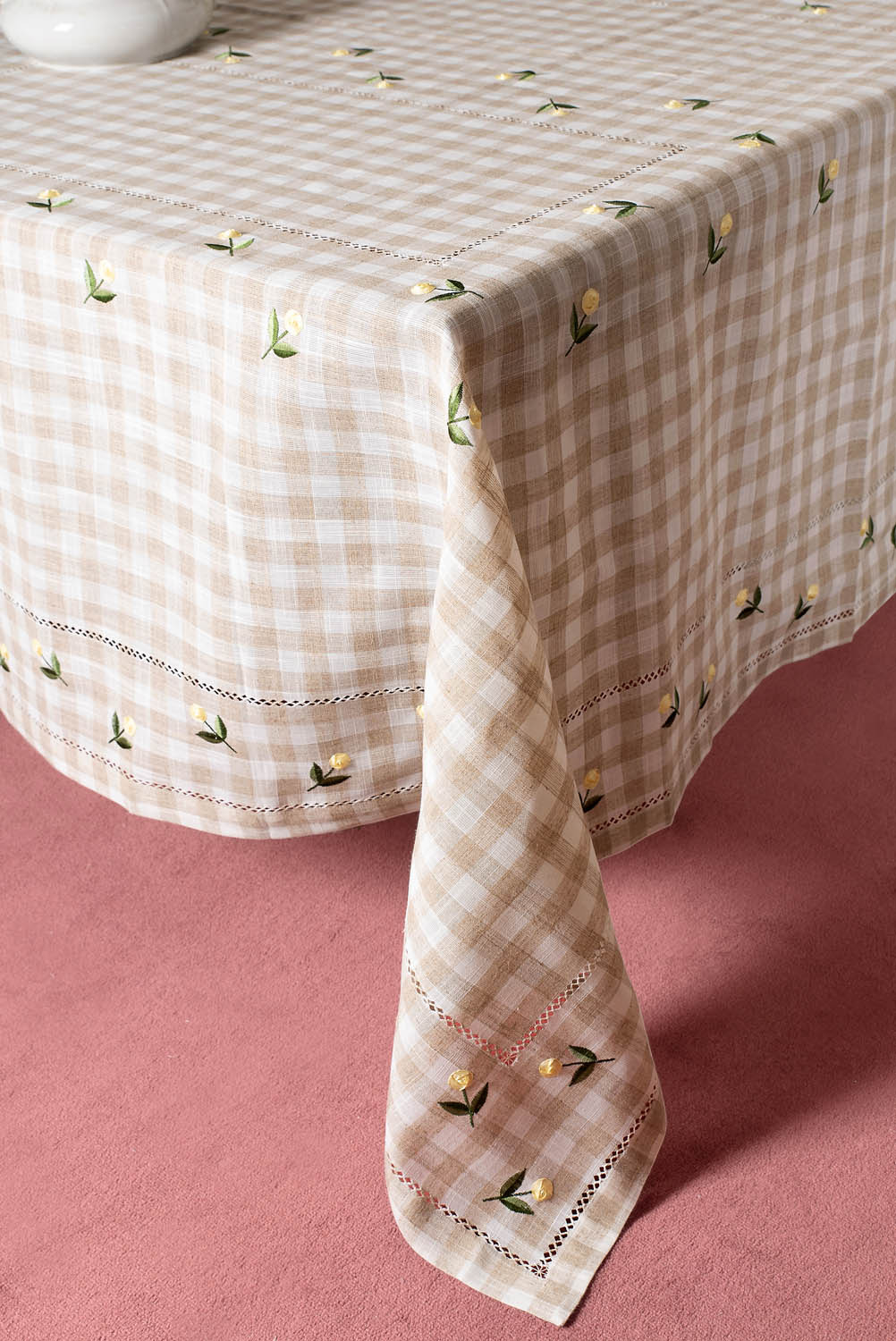 Τραπεζομάντηλο 160x220 Silk Fashion 2096 Καρρώ Μπέζ