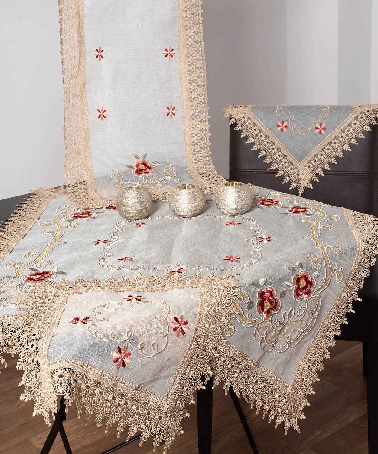 Τραπεζομάντηλο 140x140 Silk Fashion 866-2
